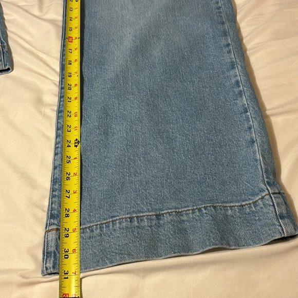 a.n.a Women's High-rise Loose-fit Wide-leg Denim Jeans - Picture 4 of 12